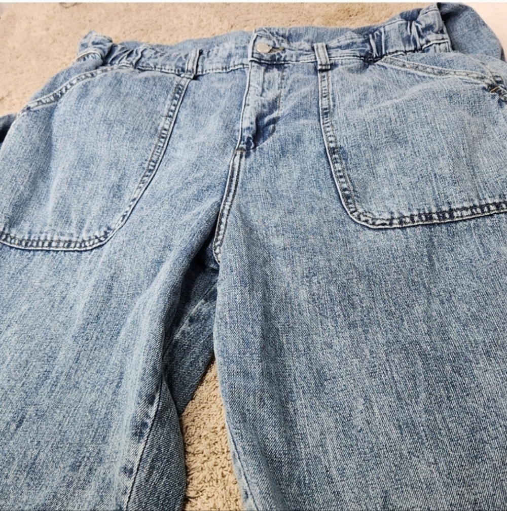 Women's Long Sleeve Utility Baggy Denim Jumpsuit Universal Thread Medium Denim 2 - Picture 12 of 16